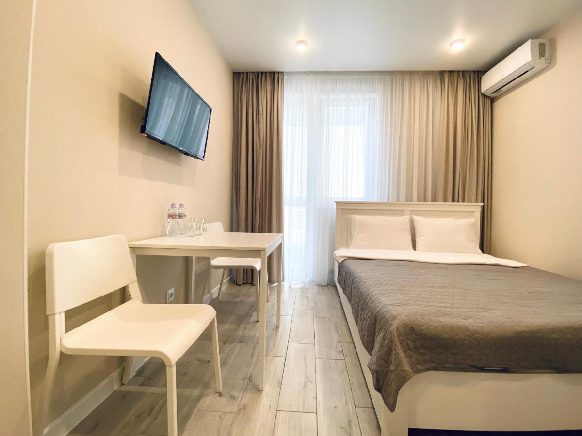 Myfreedom Апартаменти Метро Харківська Kiev Exterior foto